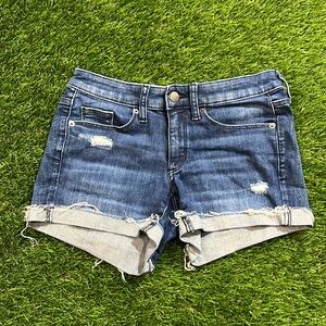 Universal Threads Mid arise Midi Jean Shorts